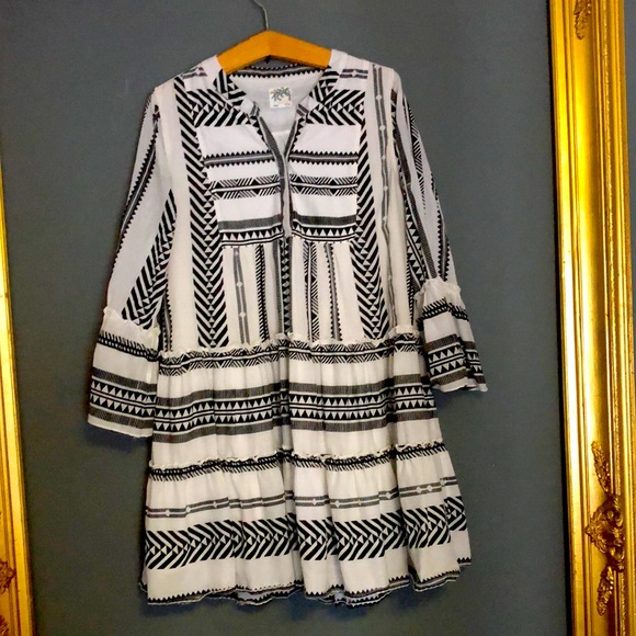 Citrus Dresses & Skirts - Citrus by Called to Surf long sleeve dress/coverup Sz XXL with attached slip